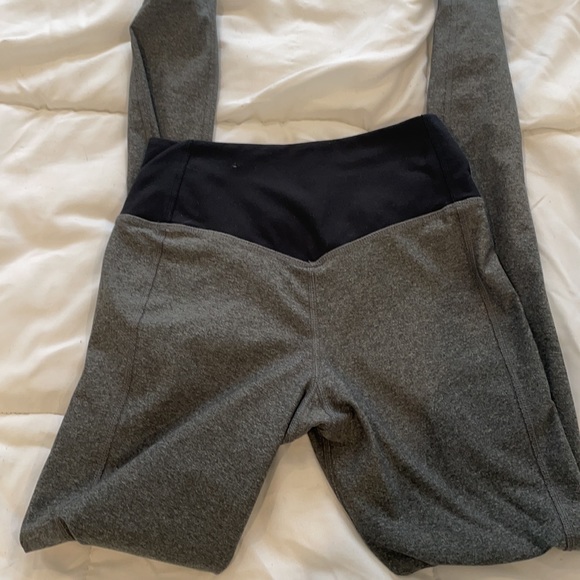 Nike dri-fit work out leggings XS - Picture 3 of 3